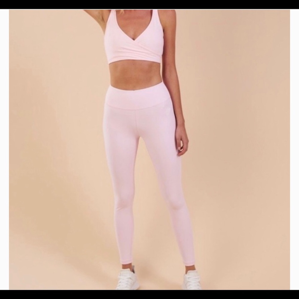 Pink Gymshark leggings